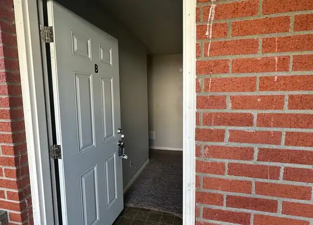 Property at 1013 18th St Unit B, Vienna, WV, 26105, 2 beds, 1 bath, [object Object]