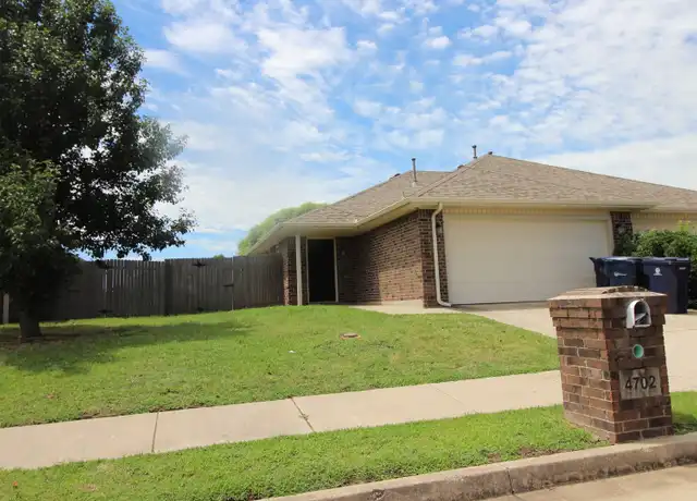Property at 4700 SE 77th St, Oklahoma City, OK, 73135, 3 beds, 2 baths, [object Object]