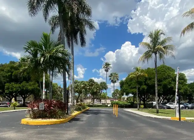 Property at 3341 NW 47th Ter, Lauderdale Lakes, FL, 33319, 2 beds, 2 baths, [object Object]