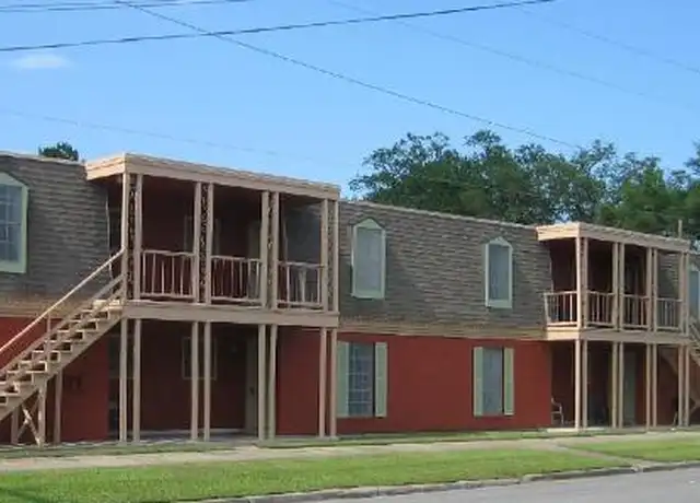 Property at 705 N 5th St, Beaumont, TX, 77701, 2 beds, 1 bath, [object Object]