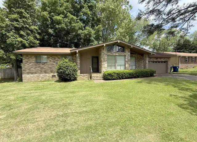 Property at 2509 Excalibur Dr SE, Huntsville, AL, 35803, 3 beds, 2 baths, [object Object]
