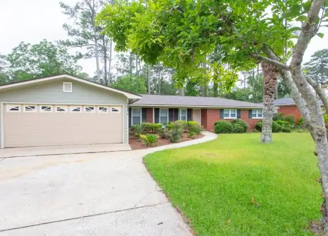 Property at 1212 Thomwal St, Valdosta, GA, 31602, 3 beds, 2 baths, [object Object]