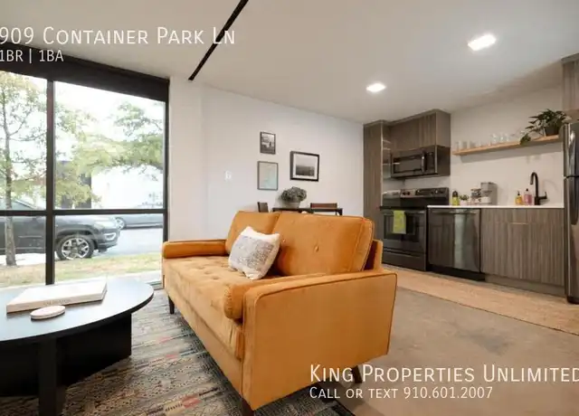 Property at 909 Container Park Ln, Wilmington, NC, 28401, 1 bed, 1 bath, [object Object]