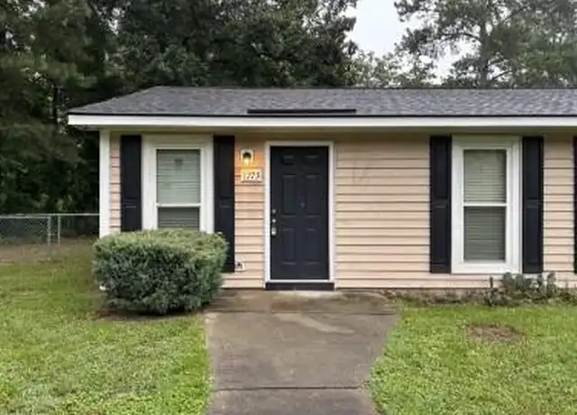 Property at 1773 Michelle Ct, Fayetteville, NC, 28304, 1 bed, 1 bath, [object Object]