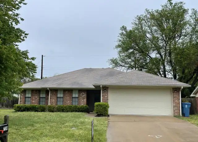 Property at 730 Southwood Dr, Athens, TX, 75751, 3 beds, 2 baths, [object Object]