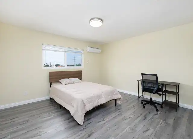 Property at 1100 Exposition Blvd, Los Angeles, CA, 90007, 1-6 bed, 1-4 bath, [object Object]