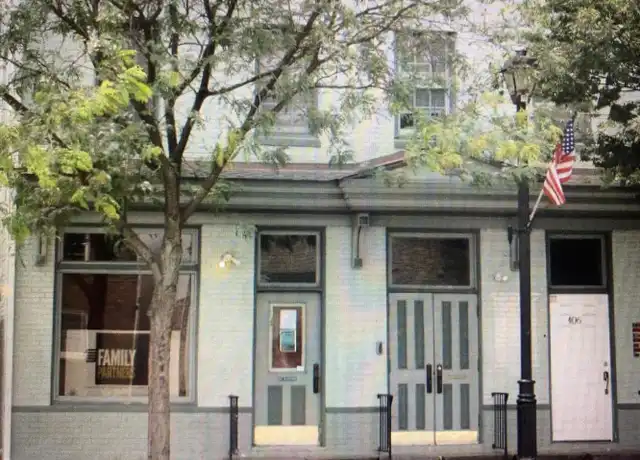 Property at 406 High St Unit 2, Burlington, NJ, 08016, 2 beds, 1 bath, [object Object]