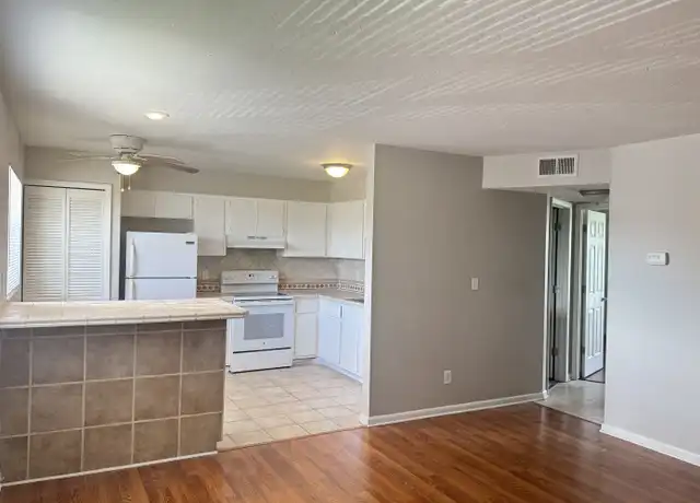 Property at 4745 Orange Grove Blvd, North Fort Myers, FL, 33903, 2 beds, 1 bath, [object Object]
