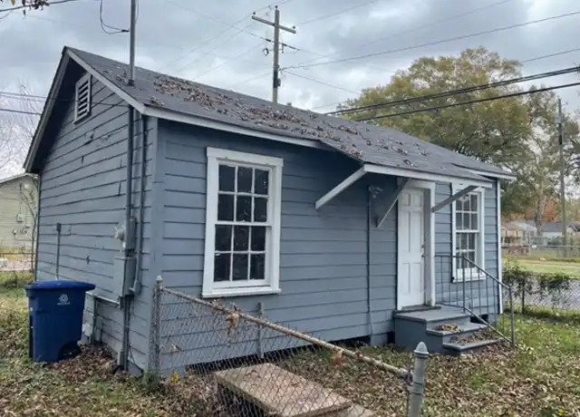 Property at 2700 Murray St, Shreveport, LA, 71108, 1 bed, 1 bath, [object Object]