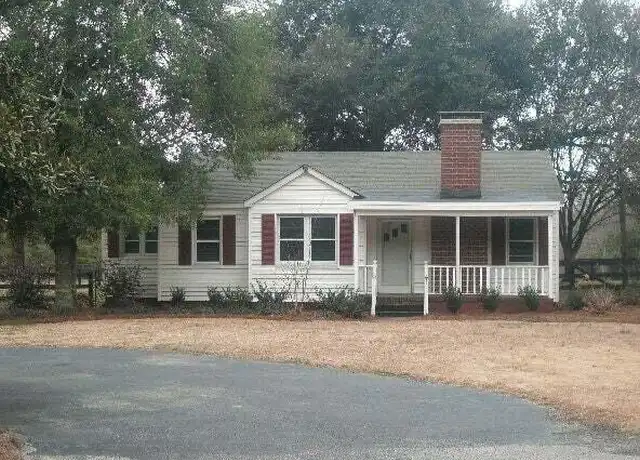 Property at 390 Willow Run Rd, Aiken, SC, 29801, 2 beds, 1 bath, [object Object]
