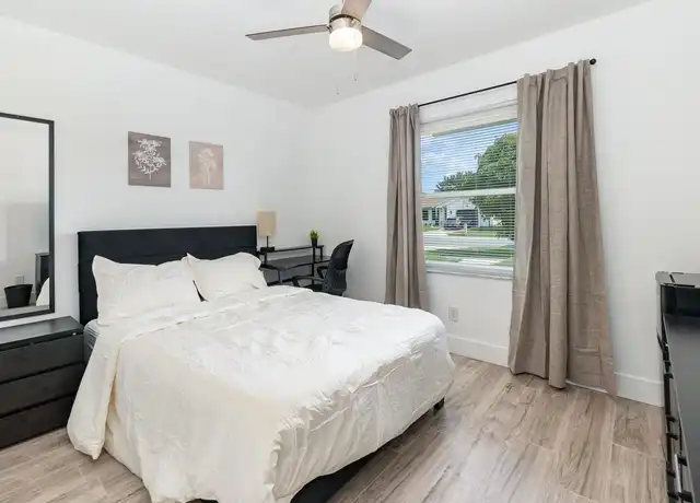 Property at 1525 Colony Ave, Kissimmee, FL, 34744, 1 bed, 1 bath, [object Object]