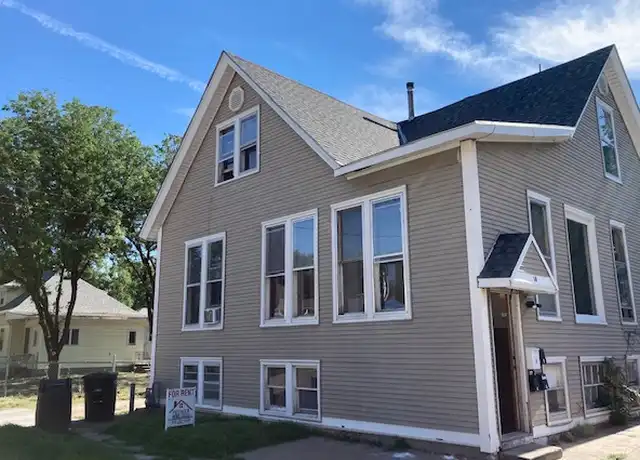 Property at 310 N Saunders Ave Unit 1, Hastings, NE, 68901, 3 beds, 1 bath, [object Object]