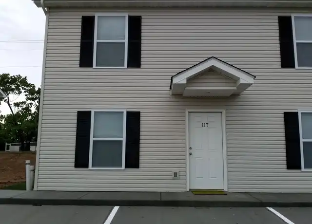 Property at 120 Gibson Way, Union, MO, 63084, 2 beds, 1.5 baths, [object Object]