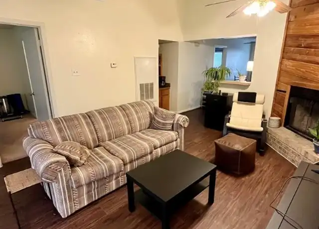 Property at 1900 Woodsman Dr Unit C, College Station, TX, 77840, 2 beds, 1.5 baths, [object Object]