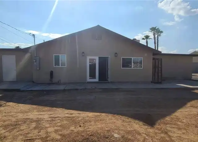 Property at 1871 Shadow Mountain Pl Unit 4, Las Vegas, NV, 89108, 1 bed, 1 bath, [object Object]