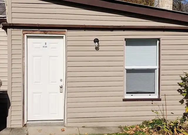 Property at 301 S West St, Xenia, OH, 45385, 1 bed, 1 bath, [object Object]