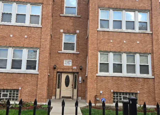 Property at 4622 W Jackson Blvd Unit 2, Chicago, IL, 60644, 2 beds, 1 bath, [object Object]