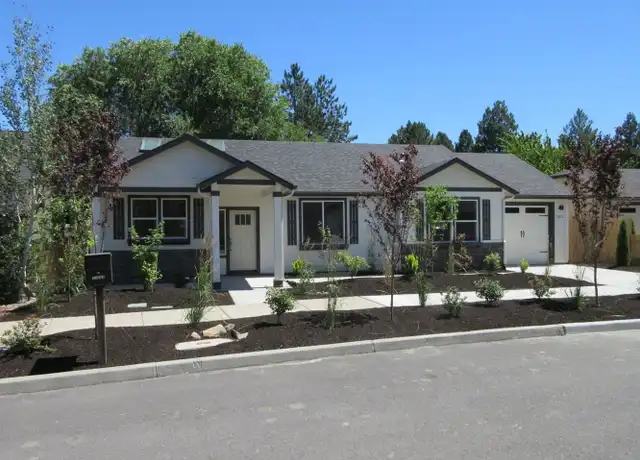 Property at 2856 NE Huettl Ln, Bend, OR, 97701, 3 beds, 2 baths, [object Object]