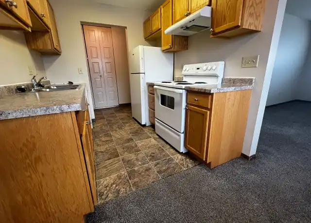 Property at 304 31st Ave N Unit 106, Fargo, ND, 58102, 1 bed, 1 bath, [object Object]