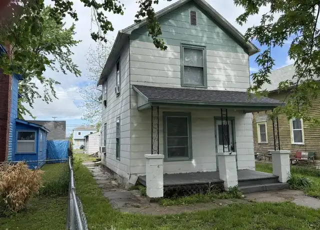 Property at 417 NE Lake St, Topeka, KS, 66616, 3 beds, 1 bath, [object Object]