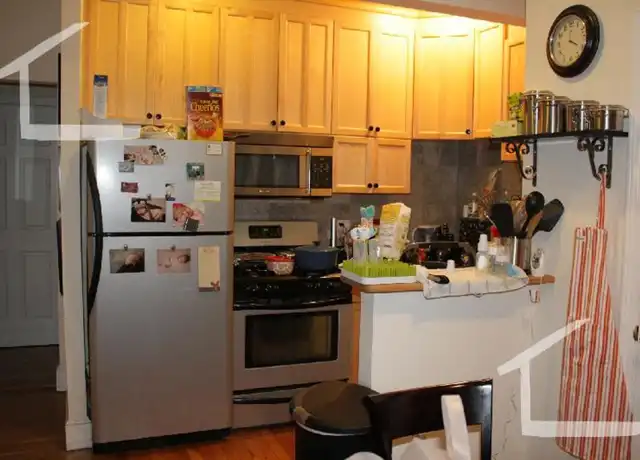 Property at 195 Winthrop Rd, Brookline, MA, 02445, 3 beds, 2 baths, [object Object]