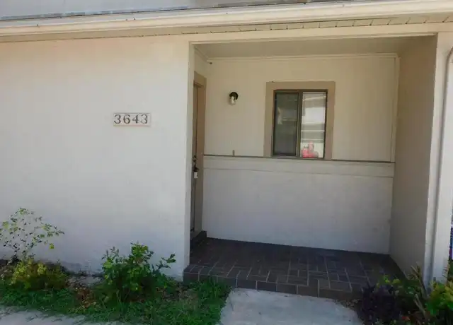 Property at 3643 NE 20th Pl, Ocala, FL, 34470, 2 beds, 1.5 baths, [object Object]