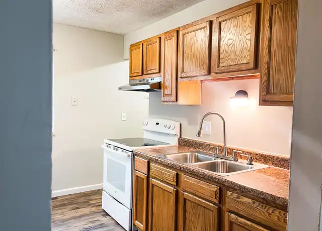 Property at 2885-2887 Atwood Ter Unit 2887, Columbus, OH, 43224, 2 beds, 1 bath, [object Object]