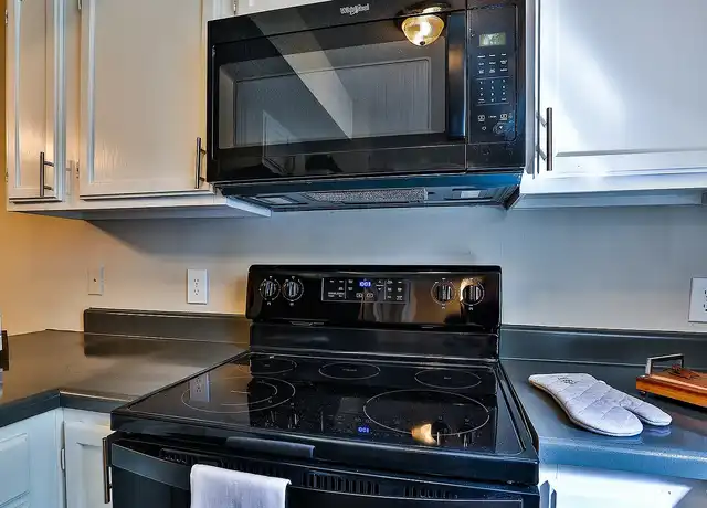 Property at The Orchard Apartment Homes - 506 S Oliver St, Gaffney, SC, 29341, 2 beds, 1.5 baths, [object Object]