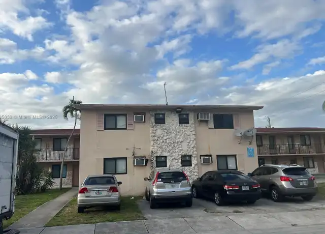 Property at 4301 NW 8th Ter Unit 44, Miami, FL, 33126, 2 beds, 1 bath, [object Object]