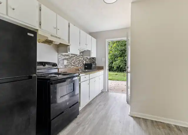 Property at 6431 Starbrook Dr, Fayetteville, NC, 28304, 1 bed, 1 bath, [object Object]
