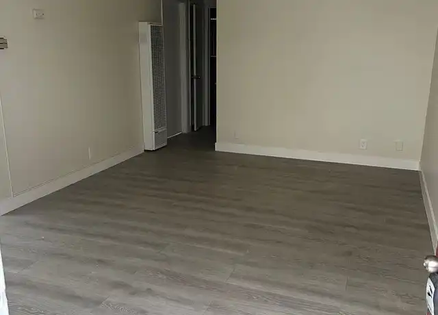 Property at 2422 Grant St Unit C, Berkeley, CA, 94703, 2 beds, 1 bath, [object Object]