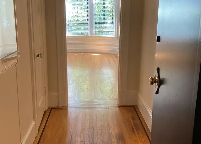 Photo of 1035 Pine St, San Francisco, CA 94109