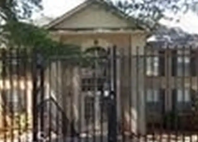 Property at 750 Dalrymple Rd Unit B4, Atlanta, GA, 30328, 3 beds, 2 baths, [object Object]