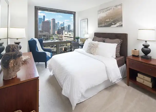 Property at 111 W Maple St Unit 1513, Chicago, IL, 60610, 1 bed, 1 bath, [object Object]