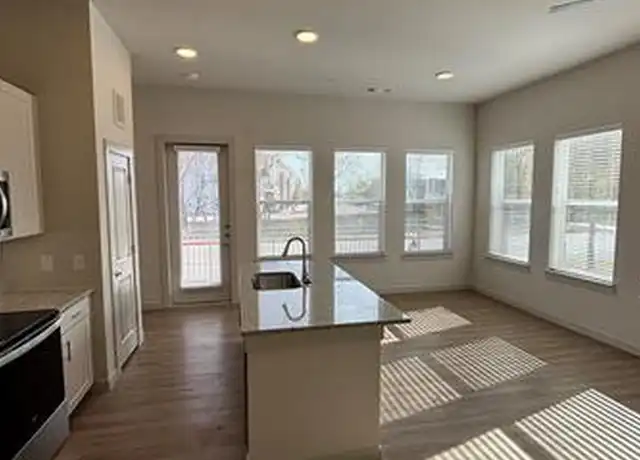 Property at 3751 N Central Expy Unit 3221, McKinney, TX, 75071, 3 beds, 2 baths, [object Object]