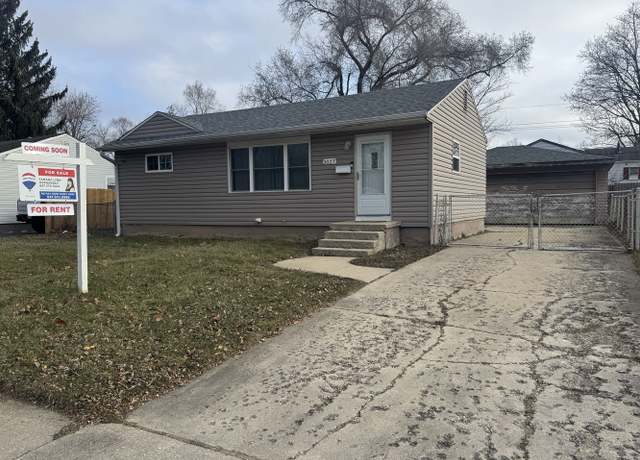 Photo of 2027 Indian Rd, Waukegan, IL 60087
