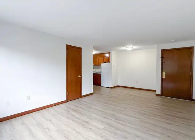 Property at 50 Allen Pl Unit B1, Hartford, CT, 06106, 1 bed, 1 bath, [object Object]