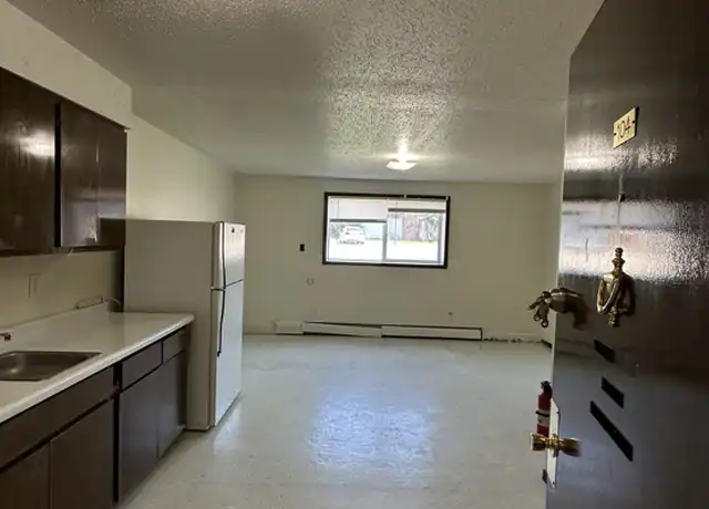 Property at 320 Oak Ave N Unit 104, Thief River Falls, MN, 56701, 1 bed, 1 bath, [object Object]