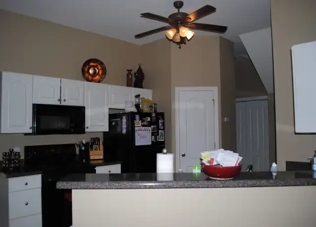 Property at 3614 N Tower Cir, Fayetteville, AR, 72704, 3 beds, 3 baths, [object Object]