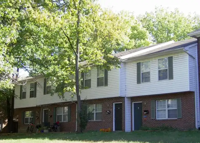 Property at 1410 University Ave unit Apt E, Columbia, MO, 65201, 4 beds, 2.5 baths, [object Object]