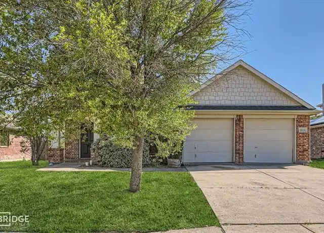 Property at 2021 Cobblestone Trl, Forney, TX, 75126, 4 beds, 2 baths, [object Object]