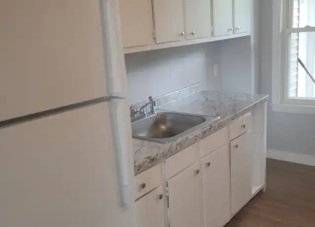 Property at 225 West St Unit 3, Fitchburg, MA, 01420, 2 beds, 1 bath, [object Object]