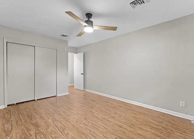 Property at 3301 Marne Ave, Norfolk, VA, 23509, 2 beds, 1 bath, [object Object]