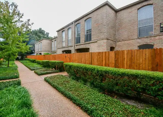 Property at 4637 Wild Indigo St #488, Houston, TX, 77027, 1 bed, 1 bath, [object Object]