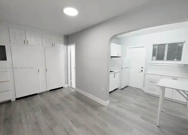 Property at 1815 McKinley St Unit 1-12, Hollywood, FL, 33020, 1 bed, 1 bath, [object Object]
