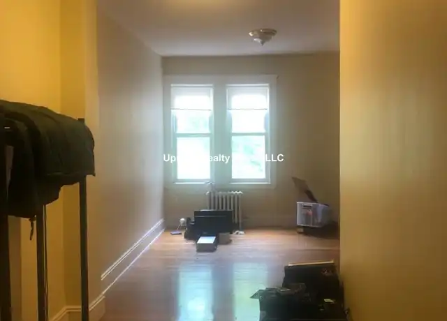 Property at 1142 River St Unit 2R, Boston, MA, 02136, 1 bed, 1 bath, [object Object]