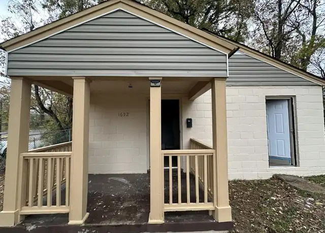 Property at 1652 Victor St, Memphis, TN, 38106, 3 beds, 1 bath, [object Object]