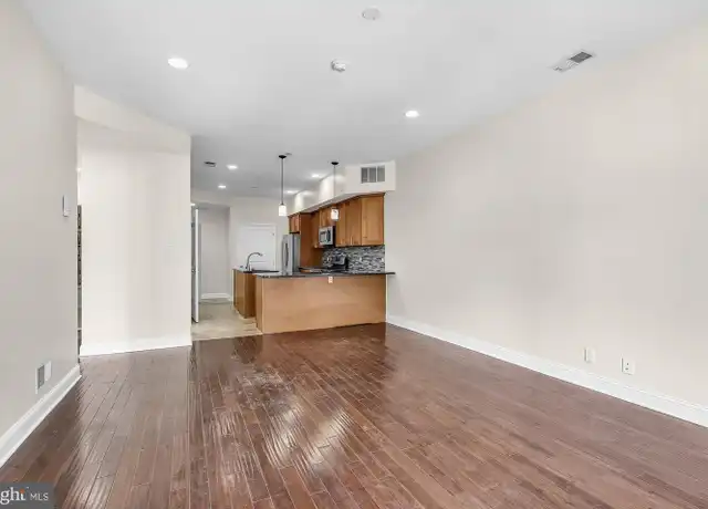 Property at 2050 Frankford Ave Unit B, Philadelphia, PA, 19125, 2 beds, 1.5 baths, [object Object]