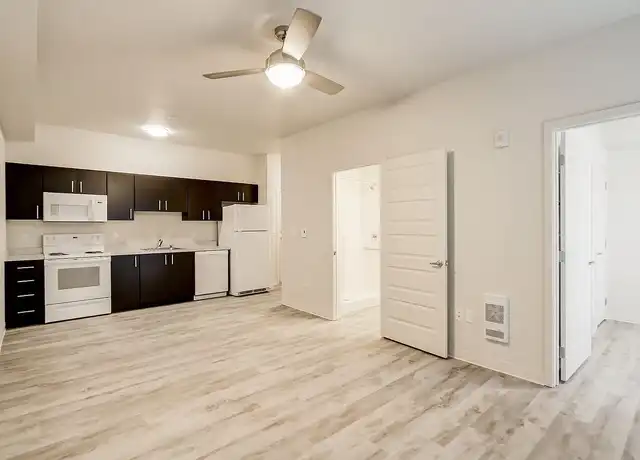 Property at LARC at Burien (Senior Housing 55+) - 11670 Des Moines Memorial Dr S, Seattle, WA, 98168, 1-2 bed, 1 bath, [object Object]