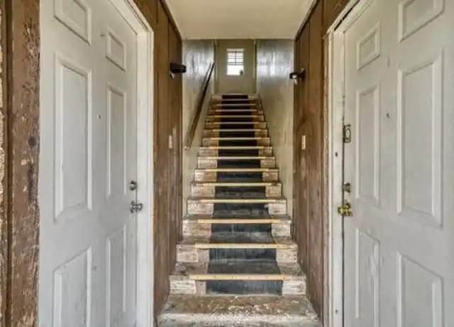 Property at 2404 Jaguar Dr Unit D, Bryan, TX, 77807, 2 beds, 1 bath, [object Object]
